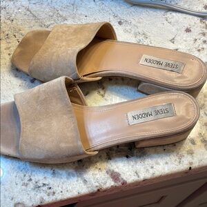 Steve Madden Women's Tan Slide Sandals